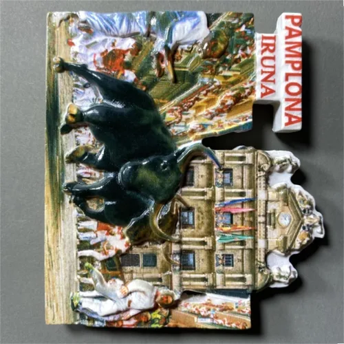 Vista 5 de San Fermín Festival Pamplona España Imán para Refrigerador Recuerdo de Viaje Decoración de Nevera 3D Adhesivo Magnético Colección Artesanía