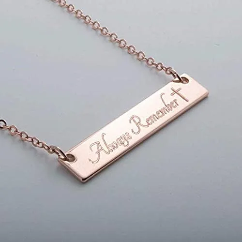 Vista 2 de Collar de barra grande con nombre personalizado con grabado