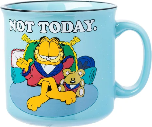 Vista 19 de Silver Buffalo - Taza de cerámica de campamento de A Goofy Movie de Disney, diseño retro con Goofy, Max Goof, Roxanne y Bobby Zimmeruski, 20 onzas
