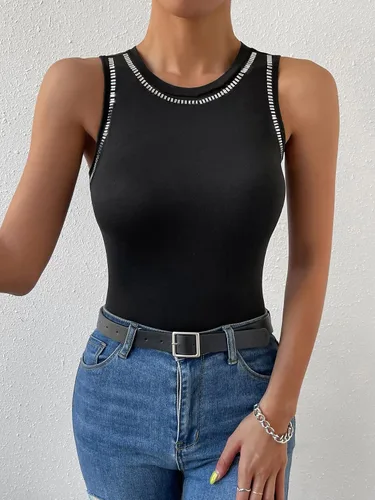 Vista 3 de WDIRARA Camiseta sin mangas de verano con cuentas de diamantes de imitación y cuello redondo para mujer