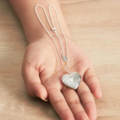 Vista 5 de Philip Jones Medallón de corazón chapado en plata, chapado en plata, No es una piedra preciosa