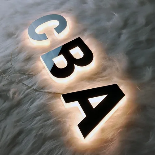 Vista 3 de Señales de Números de Casa LED Personalizadas Señales de Números de Casa Verticales/Horizontales Iluminadas Placa de Dirección de Casa