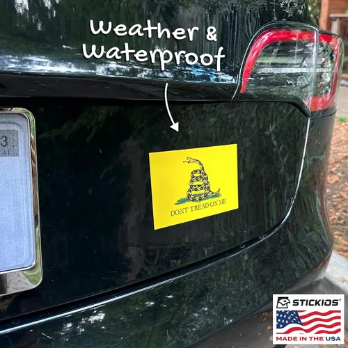 Vista 3 de Stickios Adhesivo de Bandera Gadsden 'Dont Tread On Me' - Calcomanía Patriótica Bandera Americana 1776 para Autos, Camiones y Ventanas de Vehículos