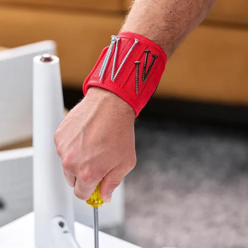 Vista 2 de Pulsera Magnética MagSnap de Wrap-It Storage - Roja - Gran Regalo para Papá Cinturón de Herramientas y Soporte de Tornillos