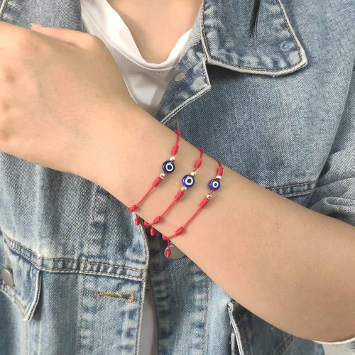 Vista 2 de Pulsera con 7 nudos rojos para mujer, con protección contra la Cabalá, pulsera de deseos para niñas