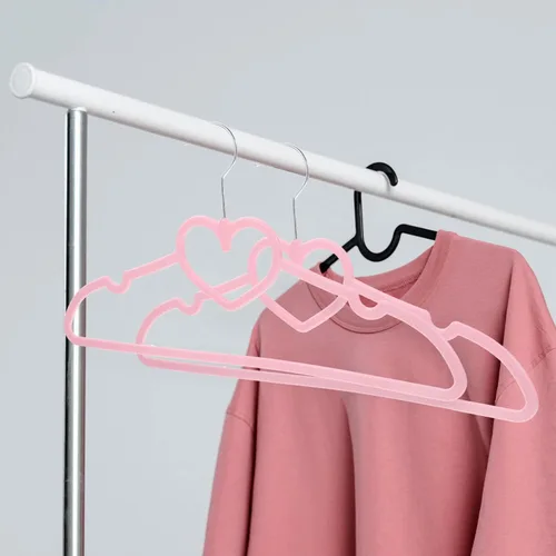 Vista 2 de Perchas prácticas de plástico ABS, paquete de 10 perchas antideslizantes con color y patrón de corazón, adecuadas para abrigos, camisas, vestidos