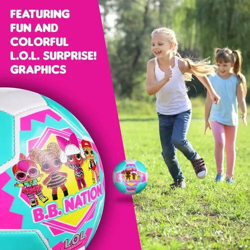 Vista 3 de LOL Surprise! Balón de fútbol tamaño 3, BB Nation con licencia oficial de fútbol para niños y niñas, multicolor