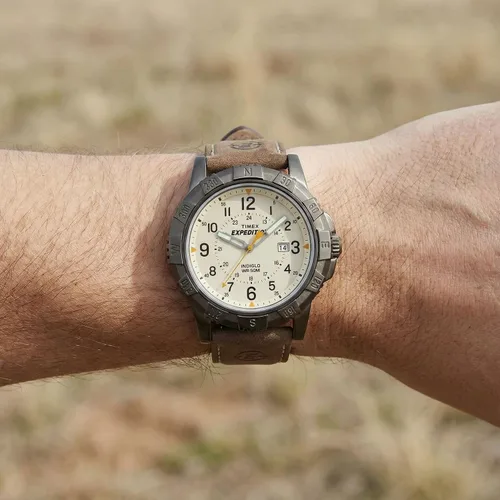 Vista 4 de Timex Expedition - Reloj de metal resistente