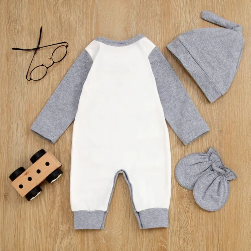 Vista 3 de GRNSHTS Conjunto de ropa de 3 piezas para bebé recién nacido, traje de regreso a casa, con estampado de letras, gorro, guantes, 3 piezas