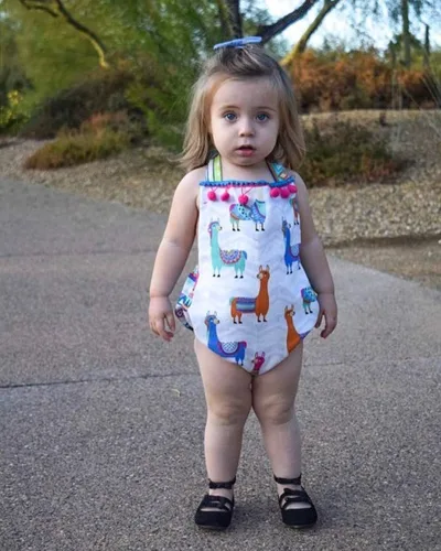 Vista 2 de Lamuusaa Mameluco de verano para bebé recién nacido y niña con patrón de alpaca colorido