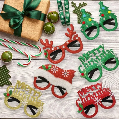 Vista 4 de JAKADYUKS 16 lentes de Navidad, recuerdos de fiesta, adornos colgantes para árbol de Navidad, accesorios de cabina de fotos, decoraciones de fiesta