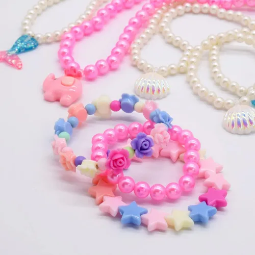 Vista 4 de Joyero de 3 capas con espejo y 35 piezas de joyería de princesa para niña, accesorios de vestir, juego de juguete