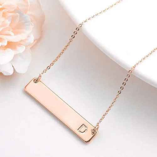 Vista 2 de M MOOHAM - Collar con dije de barra rectangular con inicial, para mujer, chapado en oro rosa de 14 quilates, acero inoxidable, con nombre grabado