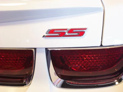 Vista 5 de Yoaoo 1x emblema OEM SS insignia 3D compatible con serie Zl1 1LE marco rojo SS línea roja