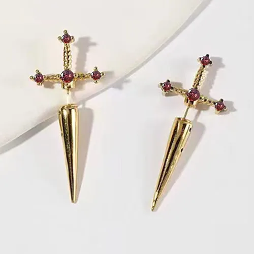 Vista 4 de Aretes de espada para mujer, estilo gótico, rojo y negro, aretes de espada de cristal vintage, para cumpleaños, Halloween, Navidad, regalos