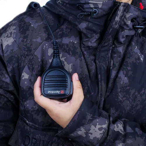 Vista 7 de Micrófono de altavoz para Baofeng Walkie Talkie, micrófono de hombro de 2 pines compatible con radios Baofeng BF-F8HP/F9