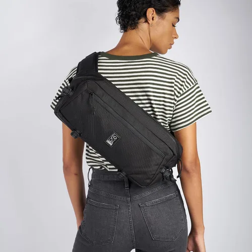 Vista 4 de Chrome Industries Kadet - Bolsa de mensajero de perfil bajo, nuestro cierre de hebilla de cinturón, 9 litros, Nailon Kadet