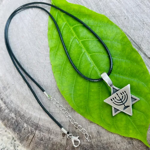 Vista 5 de Star of David Seal of Salomon Jewish Jews Menorah Hanukkah Lamp Judaism Jewelry Protection Amulet Silver Pewter Men Pendant Necklace Lucky Charm