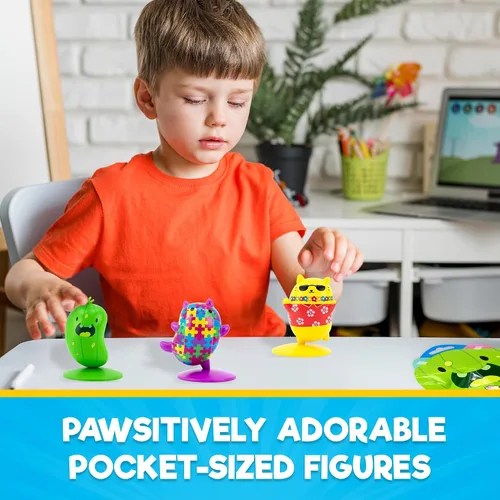 Vista 2 de Cats vs Pickles Paquete de 3 mini figuras Mini figuras para niños Figuras de animales pequeños Juguetes de plástico para niños y adultos