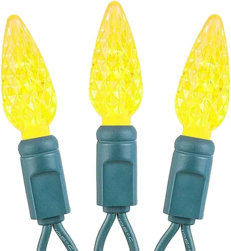 Vista 4 de Novelty Lights - Mini juego de 70 luces C6 LED de Navidad, serie de luces de grado comercial para exteriores, cable verde, 24 pies