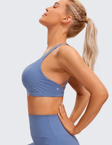 Vista 4 de CRZ YOGA Sujetadores deportivos con tiras para mujer, brasier de yoga con relleno sin varillas, espalda cruzada, sexy, lindo entrenamiento