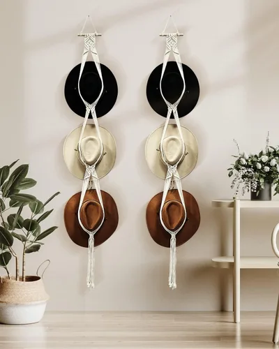 Vista 7 de Gute Colgador de macramé bohemio para colgar en la pared, organizador tejido con capacidad de 3 sombreros para sombrero de ala ancha, Fedoras