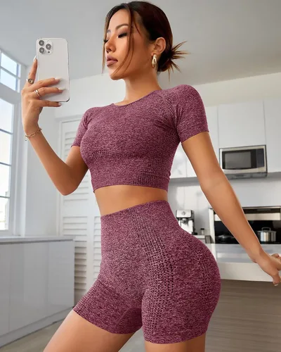 Vista 6 de Conjunto deportivo de 3 piezas para mujer, sin costuras, de manga corta, brasier deportivo, cintura alta, pantalones cortos de yoga