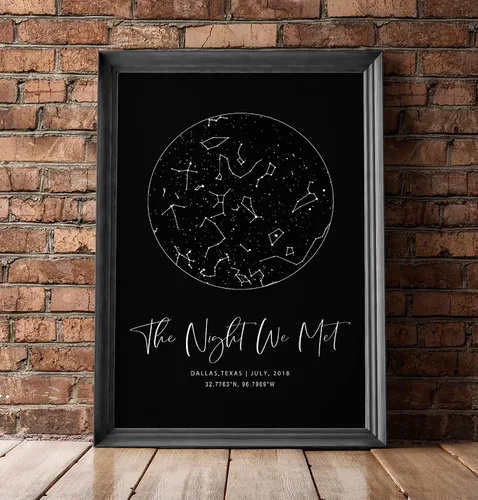 Vista 5 de Mapa de Estrellas Personalizado con Fechas y Lugar Específicos - Impresión de Mapa de Constelación Personalizado, Sin Marco - Arte de Pared