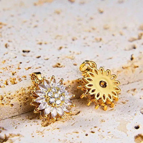 Vista 8 de You are My Sunshine Necklace, 18K Gold Plated Spinning Sunflower Pendant with Cubic Zirconia Stones for Women Graduation Necklace Gift Special