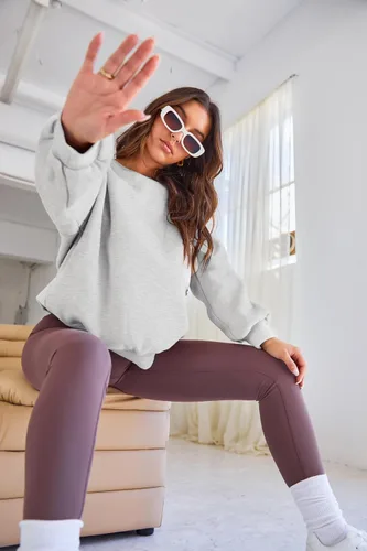Vista 3 de EFAN Sudaderas de manga larga para mujer, cuello redondo, sudadera casual para otoño 2024