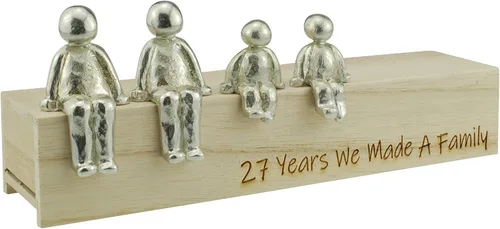 Vista 6 de Idea del 27 aniversario – 27 años que hicimos un adorno de metal familiar – Elige tu combinación familiar (1 niño)