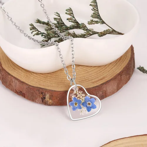 Vista 9 de Forget-Me-Not and Queen Anne's Lace Pressed Wildflower Necklace Birth Month Real Flower Necklace Gold/Silver Pressed Flower Jewelry
