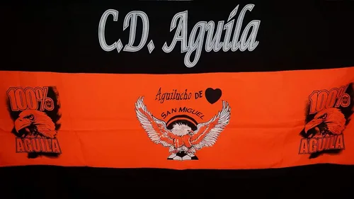 Vista 4 de Bandera cd Aguila - El Salvador medidas 4.75 FT - 1.45 Mts de Largo y 2.65 FT- 0.81 Mts de Alto; La Bandera de Tu equipo de futbol favorito del Pais