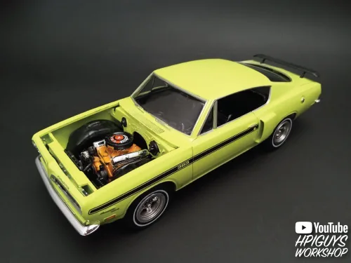 Vista 5 de MPC 1969 Plymouth Barracuda 1:25 Escala Modelo Kit