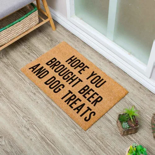 Vista 2 de Tapete divertido de fibra de coco con texto en inglés «Hope You Brought Beer and Dog Treats In» Tapete para puerta al aire libre con porche frontal