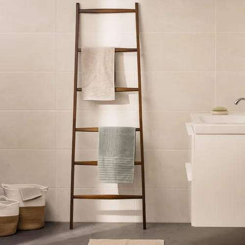 Vista 2 de Navaris Escalera para toallas de bambú, estante de madera, toalla, toalla, ropa, barandilla de lino para baño y dormitorio, soporte para toallas