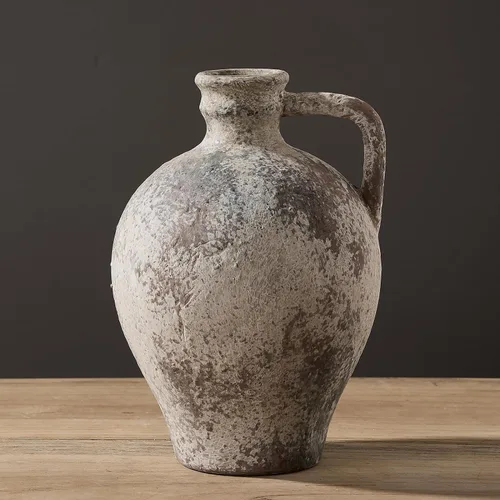Vista 6 de LUKA Jarrón de cerámica rústico estilo granja, jarrón de terracota de 8.25 pulgadas con asa, jarrones de maceta de arcilla neutra jarrón decorativo
