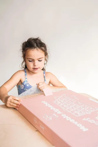 Vista 7 de Letras móviles de madera del alfabeto Montessori, alfabeto móvil con alfombrillas de caja, minúscula para escribir, leer, ortografía