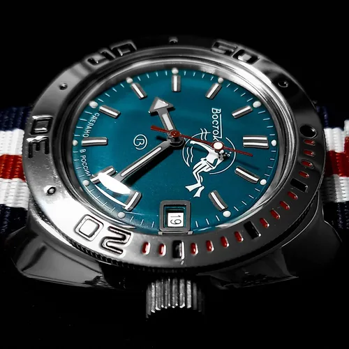 Vista 6 de VOSTOK Amphibia 710059 Scuba Dude Automatic Self-Winding Diver Wrist Watch