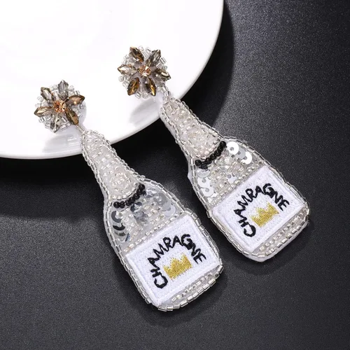 Vista 2 de Aretes de cuentas con forma de gota de champán, hechos a mano, aretes de champán, joyas de moda
