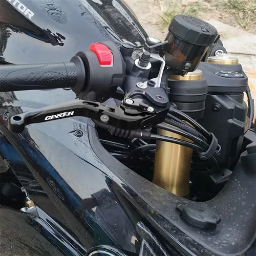 Vista 3 de F - Palancas de embrague de freno plegables ajustables y extensibles para motocicleta Suzuki GIXXER 250 SF 250SF 150 125 2020-2023 Y (color negro)