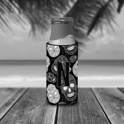 Vista 3 de Caroline's Treasures CJ2008-NMUK Letter N Day of the Dead Skulls Black Ultra Hugger para latas delgadas, funda enfriadora, lavable a máquina, funda