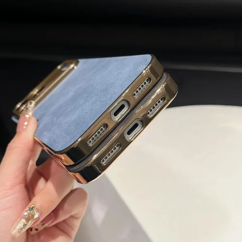 Vista 6 de Caseative Funda para iPhone 18 Pro Max, color negro Galjanoplastia Protección de lente de cámara Soft Touch Suede Leather