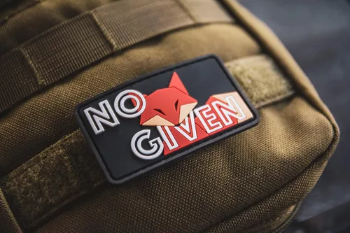Vista 5 de No Fox Given Parche de PVC Morale, divertido parche táctico con gancho y bucle Soft Flexible PVC 1.6x2.8 Inch Hook-and-Loop Backing