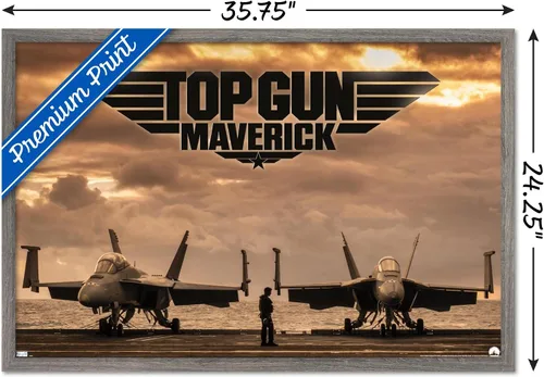 Vista 3 de Trends International Top Gun: Maverick - Póster de pared de cubierta, 22.375 x 34 pulgadas, versión enmarcada de madera de granero