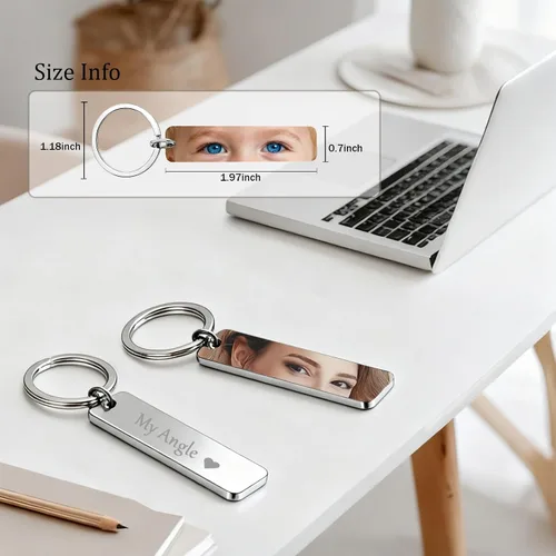 Vista 3 de Llaveros personalizados con foto de ojo, llaveros personalizados para ojos, texto grabado, regalo personalizado de acero inoxidable de doble cara