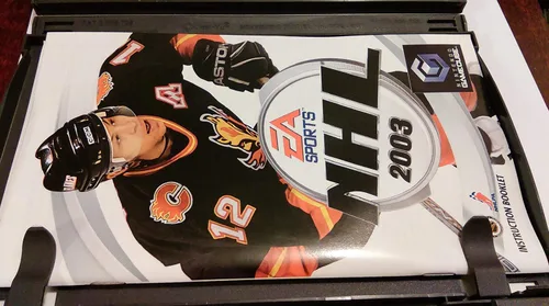 Vista 4 de NHL 2003 (Renewed)