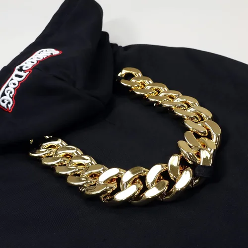 Vista 4 de Snoop Doggie Doggs Sudadera con capucha para mascotas de lujo, fuera de la cadena, pequeña