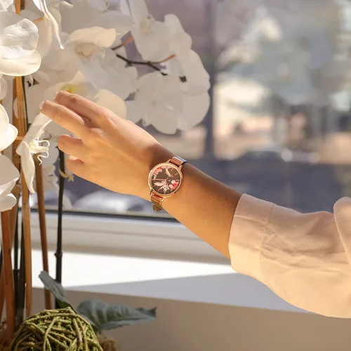 Vista 2 de Nine West Womens Floral Dial Strap Watch
