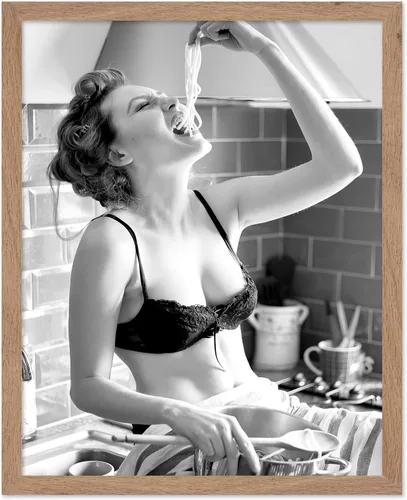 Vista 65 de Poster Master Póster con estampado de chica espagueti, cómete la pasta, arte de fotografía de moda, regalo para hombres y mujeres, decoración